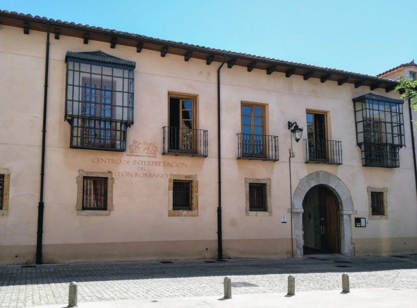 Turismo León